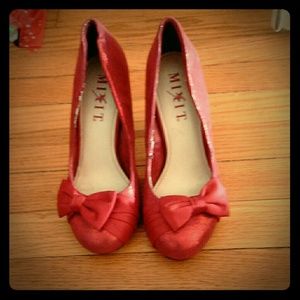 Red sparkly heels